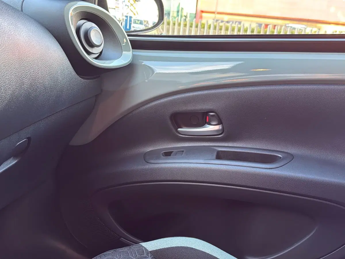 Toyota Aygo X nuova a Bologna (17)