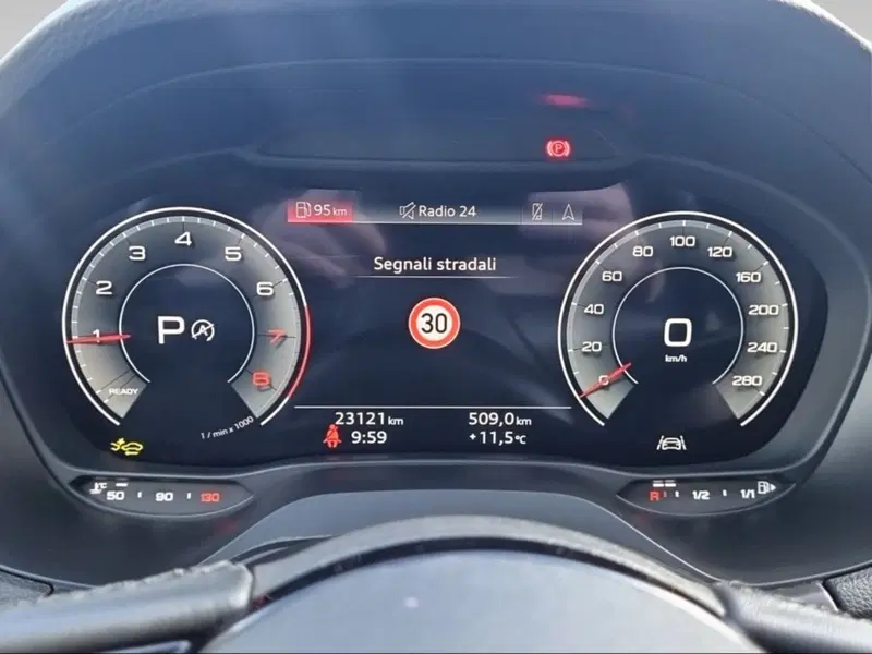 Audi Q2 usata a Pisa (7)