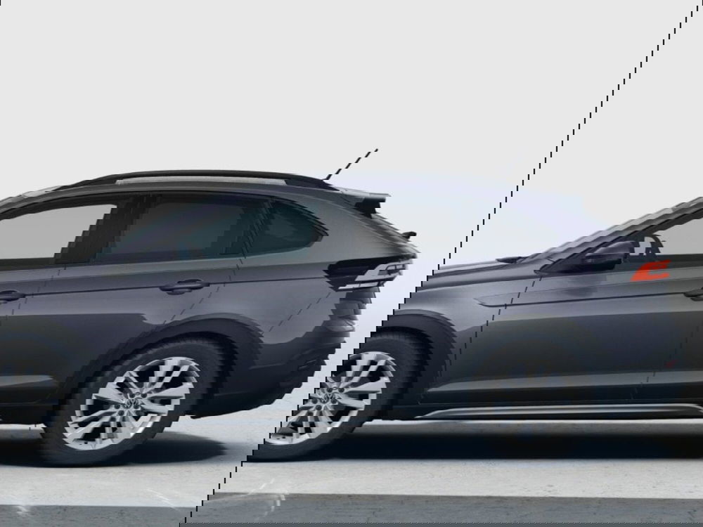 Volkswagen Taigo nuova a Livorno (2)