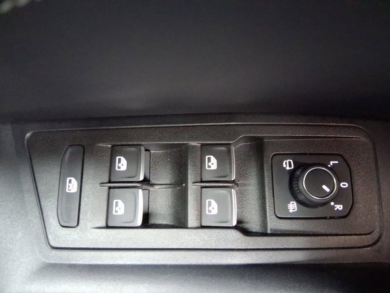 Volkswagen T-Roc usata a Bologna (19)