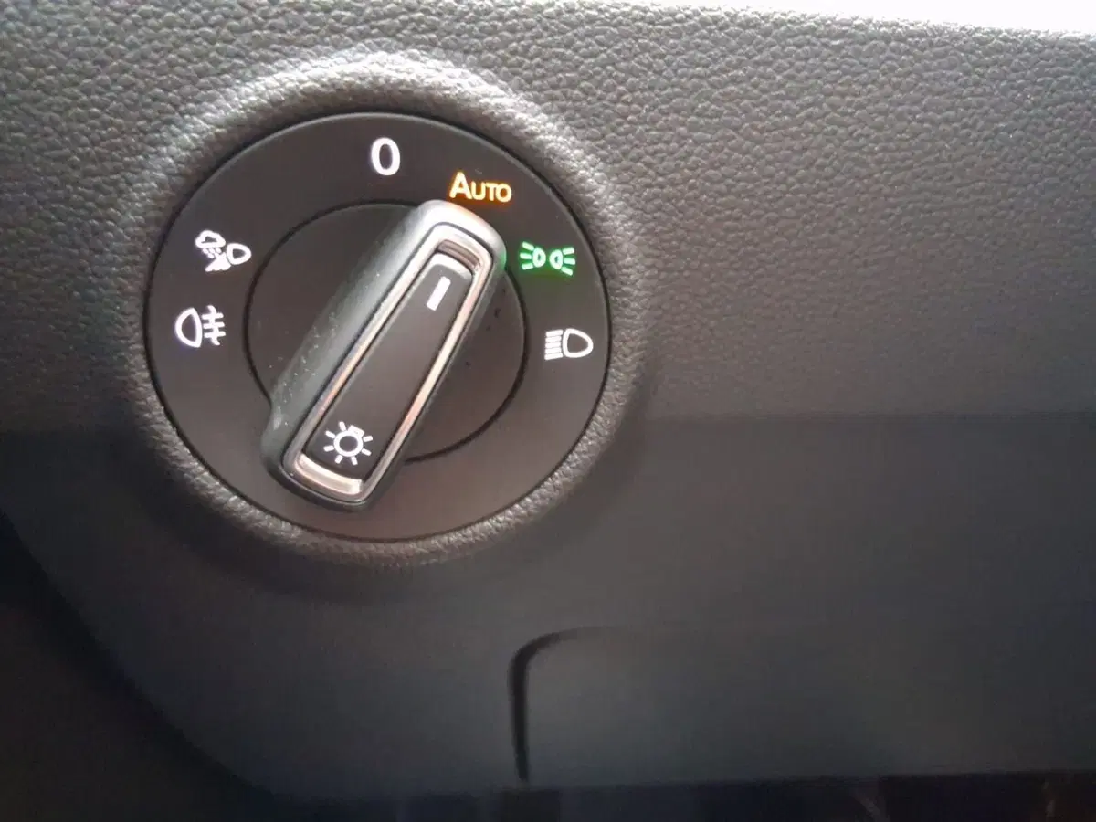 Volkswagen T-Roc usata a Bologna (20)