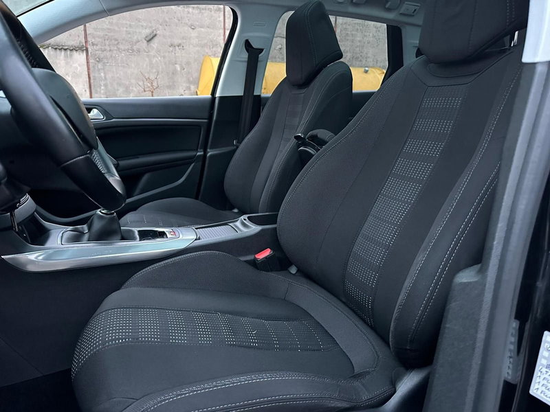 Peugeot 308 SW usata a Monza e Brianza (7)