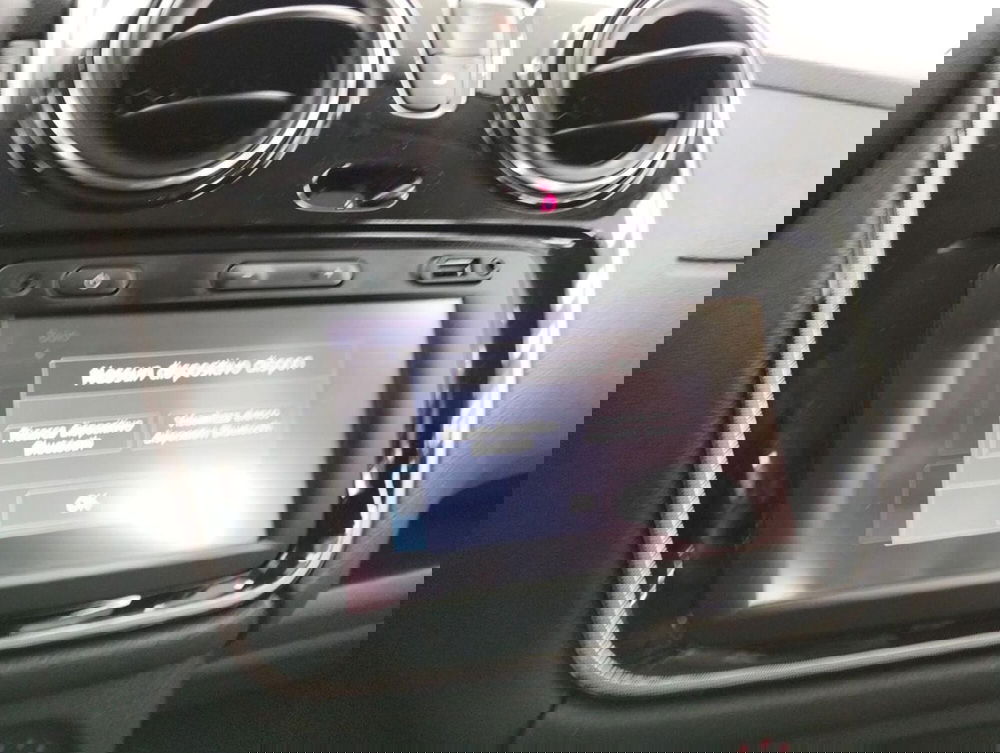 Dacia Lodgy usata a Como (15)