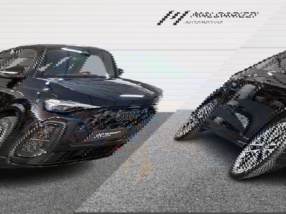 Audi Q5 Sportback nuova a Lecce