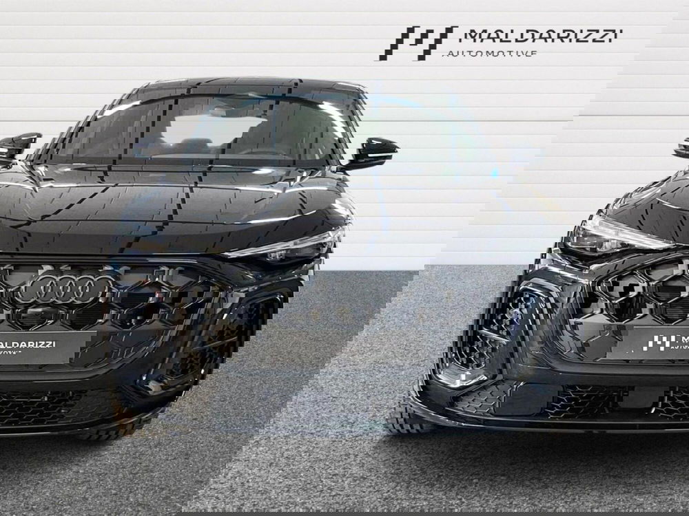 Audi Q5 Sportback nuova a Lecce (2)