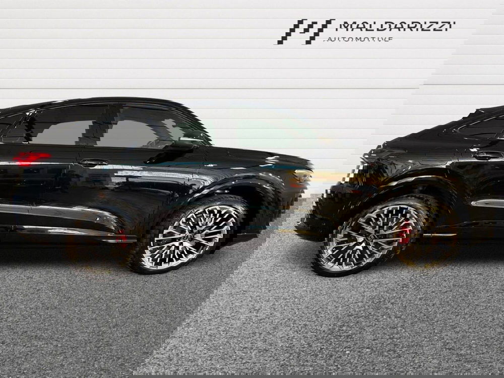 Audi Q5 Sportback nuova a Lecce (5)