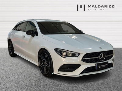 Mercedes-Benz CLA Shooting Brake 200 d AMG Line Premium Plus auto del 2023 usata a Lecce