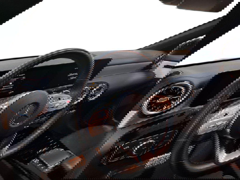 Mercedes-Benz CLA Shooting Brake usata a Lecce (8)