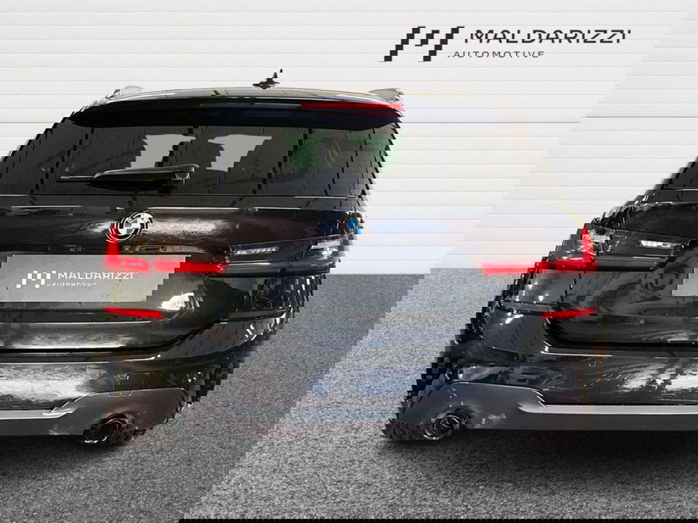 BMW Serie 3 Touring usata a Lecce (3)