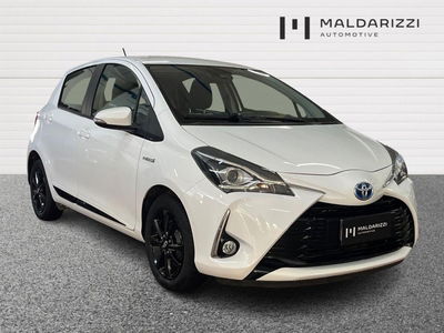 Toyota Yaris 1.5 Hybrid 5 porte Active del 2017 usata a Taranto