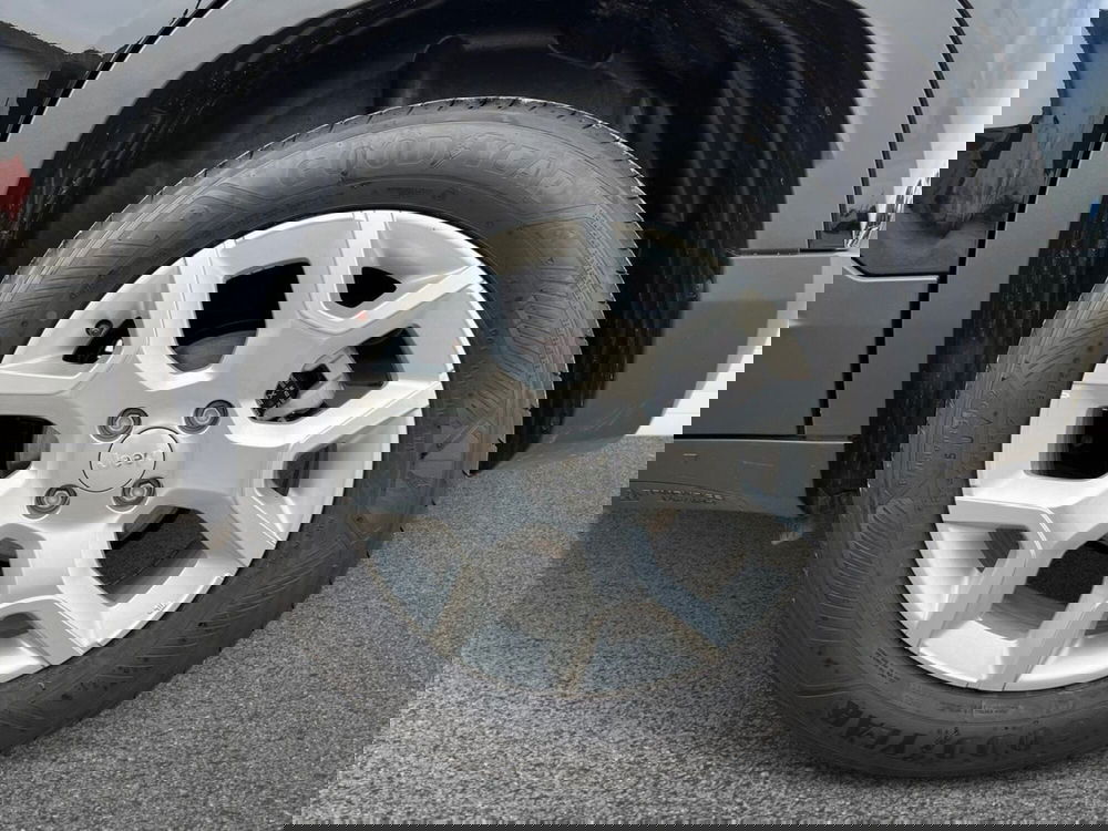 Jeep Avenger usata a Matera (6)