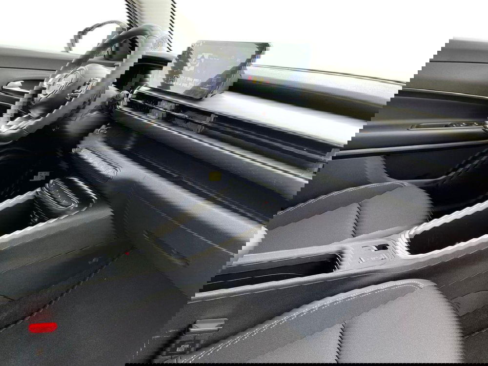 Jeep Avenger usata a Matera (9)