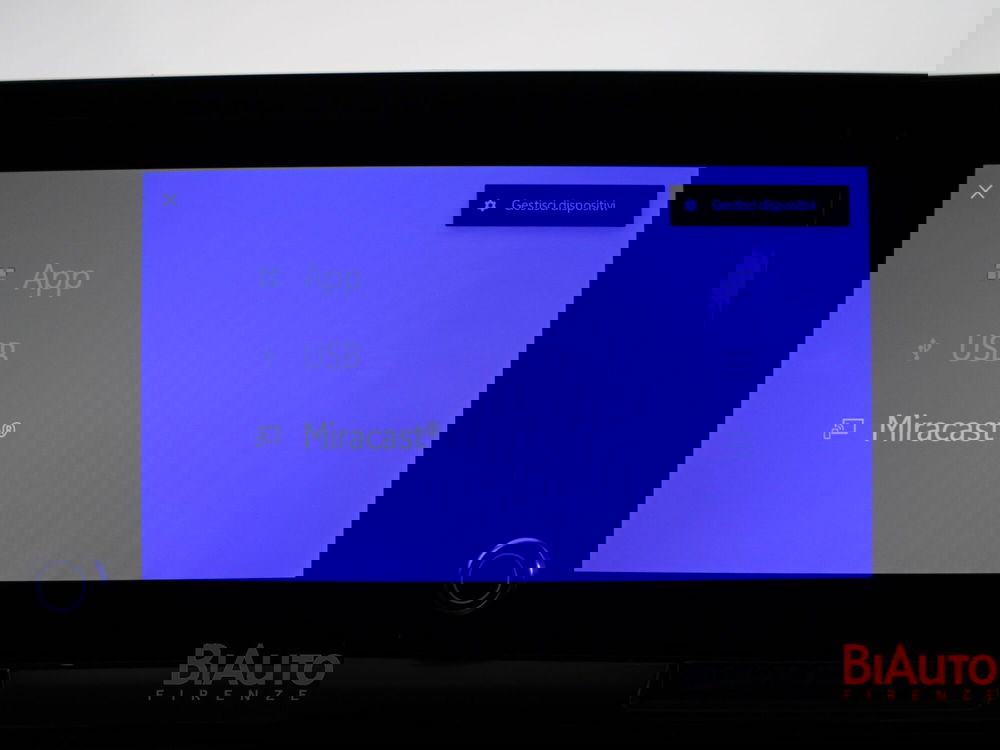 Toyota Toyota C-HR nuova a Firenze (12)