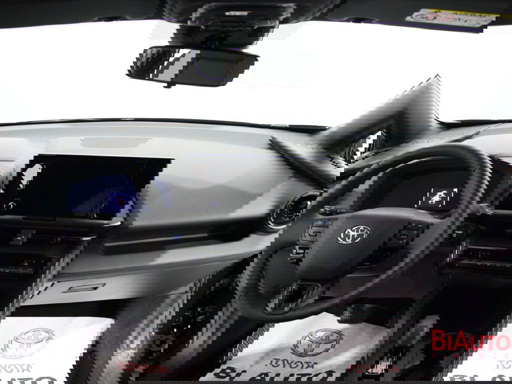 Toyota Toyota C-HR nuova a Firenze (9)