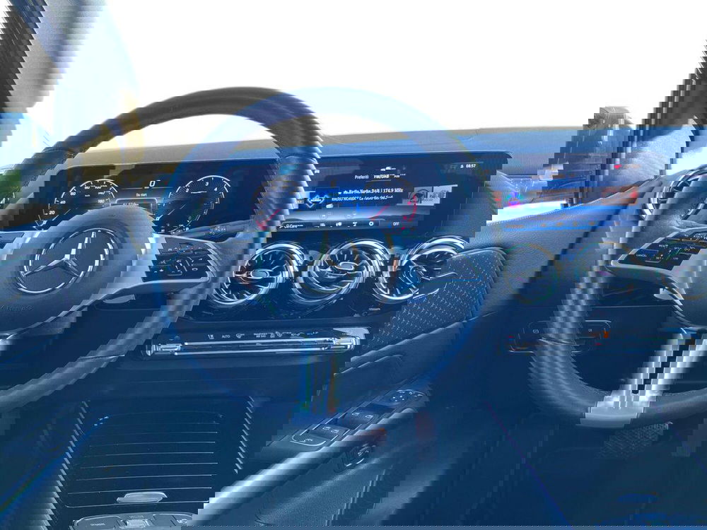 Mercedes-Benz Classe B usata a Bari (11)