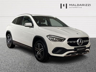 Mercedes-Benz GLA SUV 200 d Automatic Sport Plus del 2022 usata a Bari