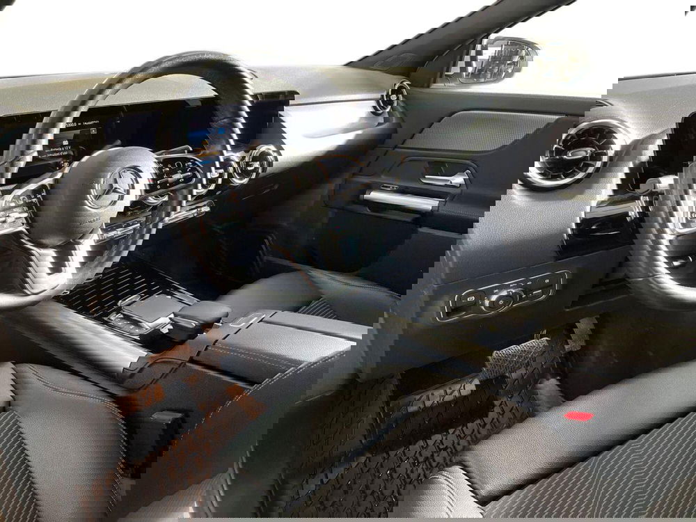 Mercedes-Benz GLA SUV usata a Bari (10)