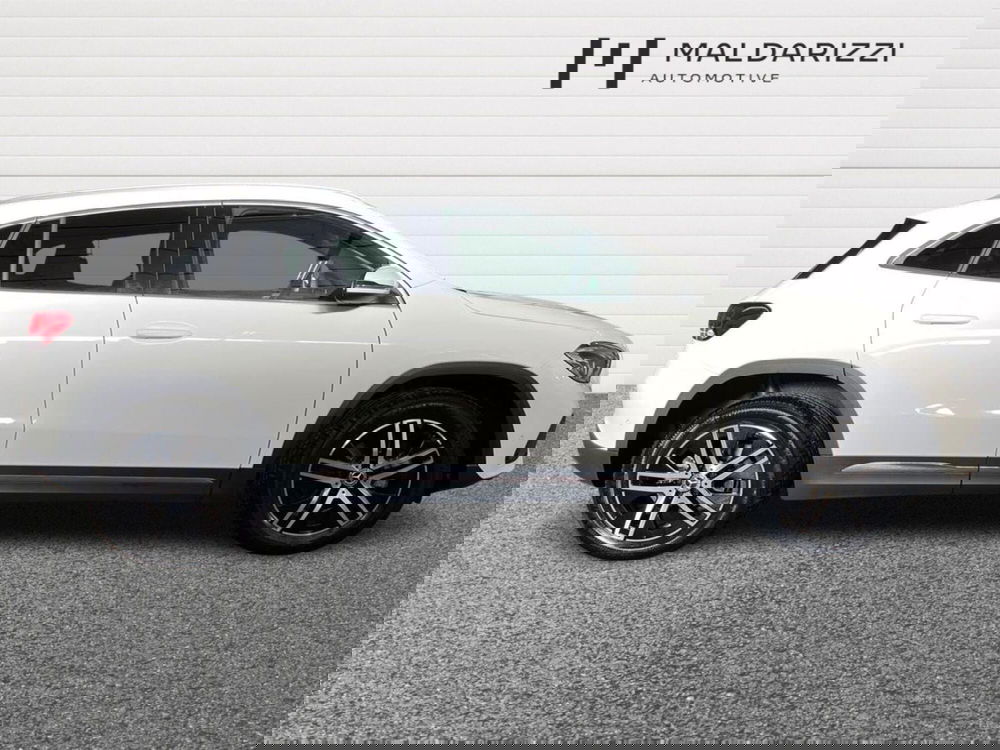 Mercedes-Benz GLA SUV usata a Bari (5)