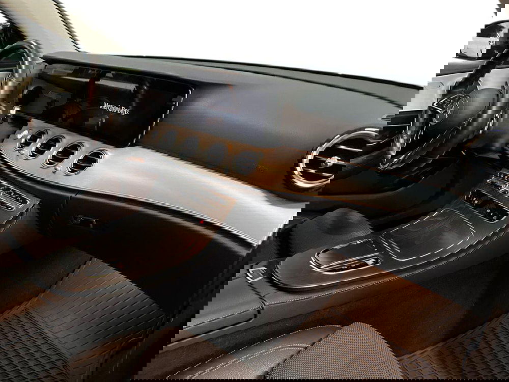 Mercedes-Benz Classe E Station Wagon usata a Bari (9)