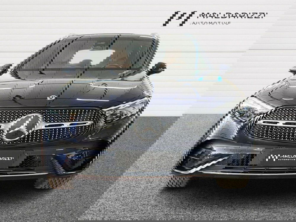 Mercedes-Benz GLC SUV usata a Bari (2)