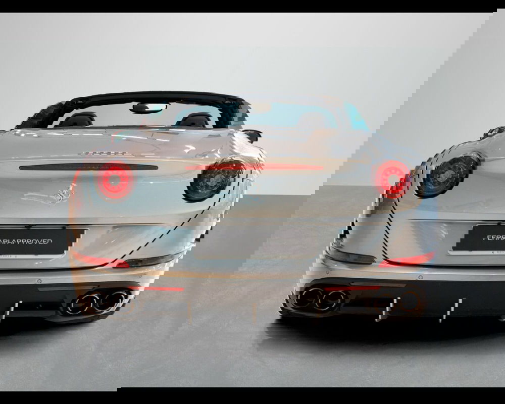 Ferrari California Spider usata a Padova (4)