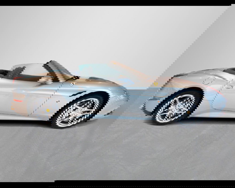 Ferrari California Spider usata a Padova (9)