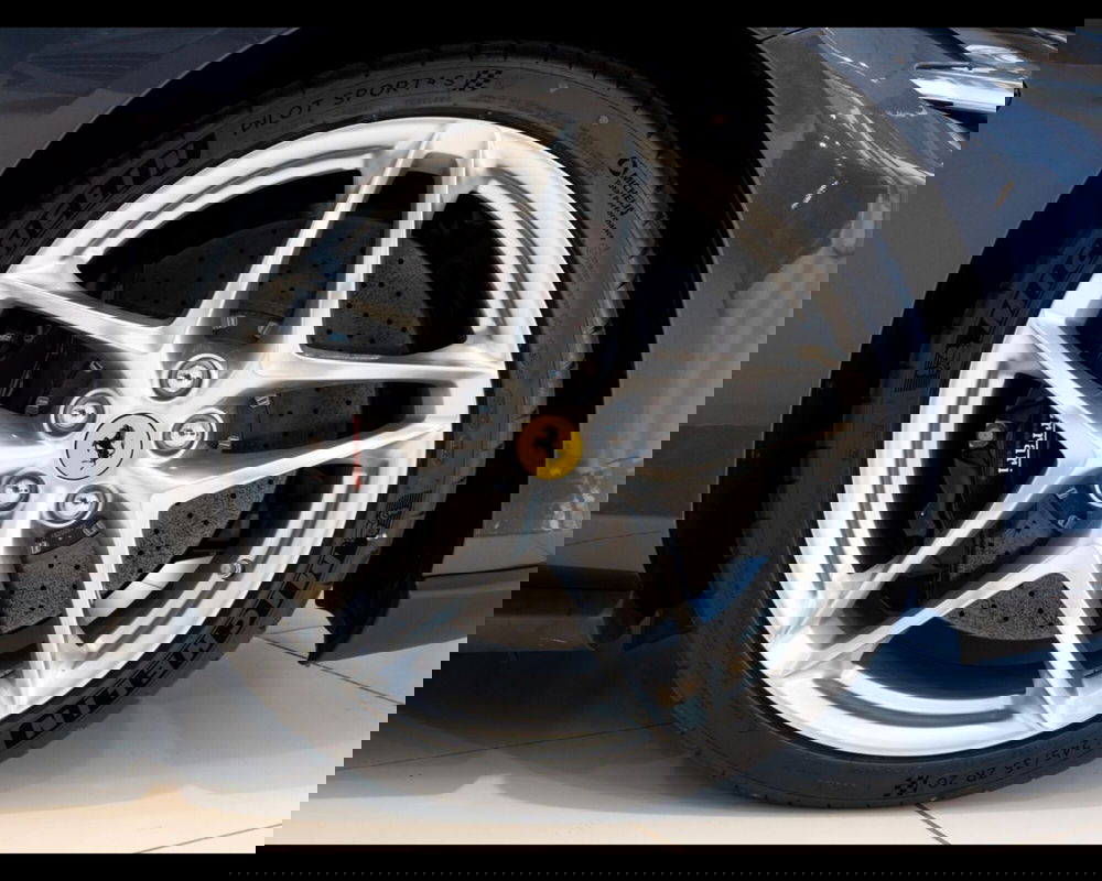 Ferrari Roma Spider usata a Verona (7)