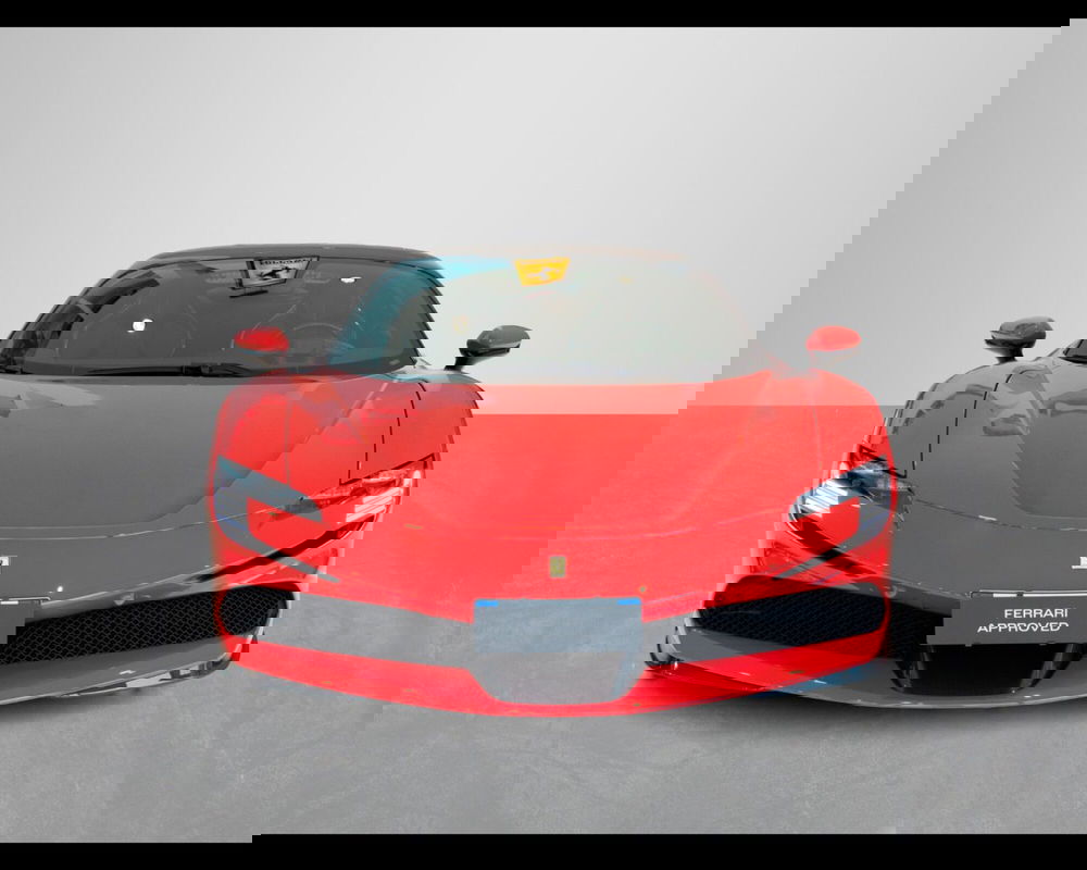 Ferrari SF90 Coupé usata a Padova (2)