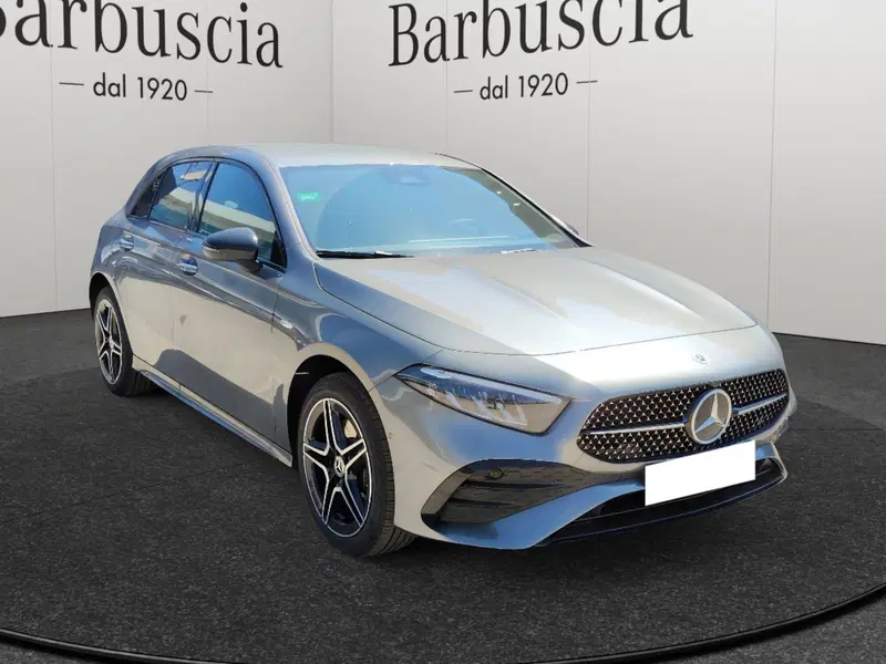 Mercedes-Benz Classe A nuova a Pescara (2)