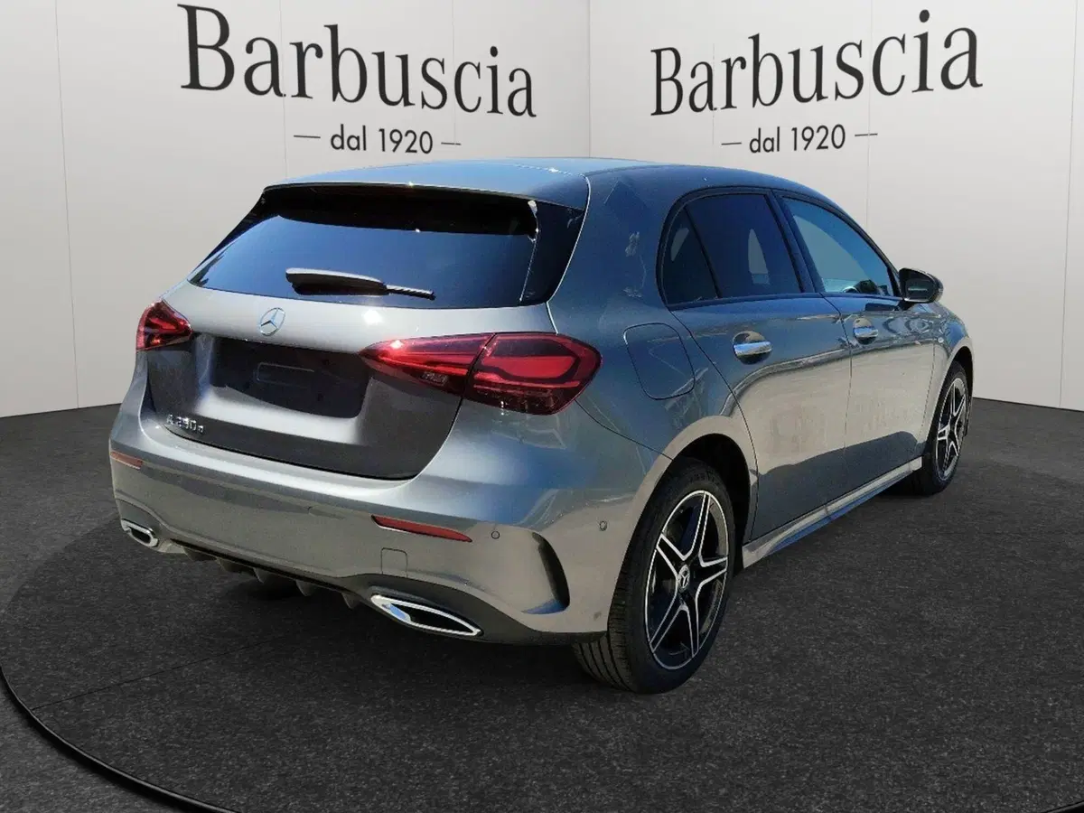 Mercedes-Benz Classe A nuova a Pescara (3)