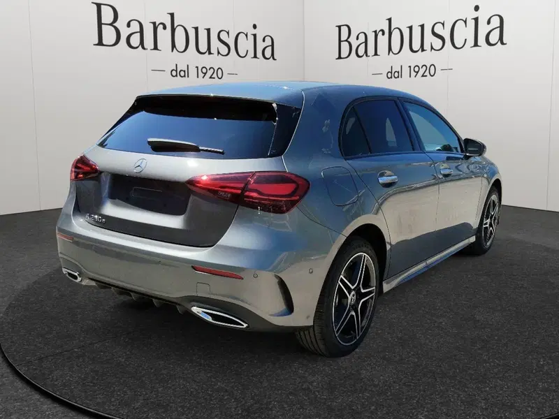 Mercedes-Benz Classe A nuova a Pescara (3)