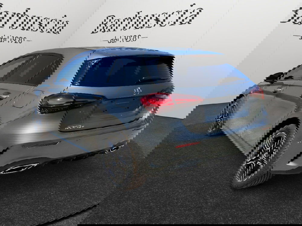 Mercedes-Benz Classe A nuova a Pescara (4)