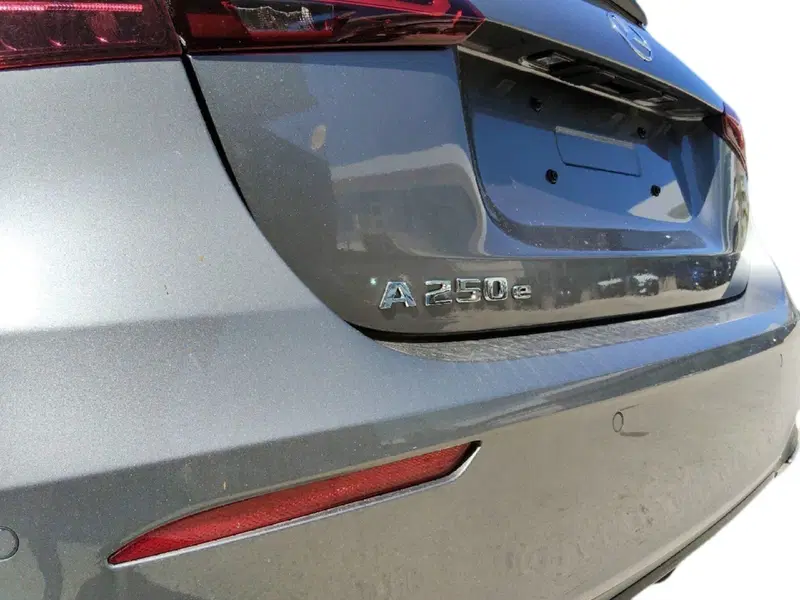 Mercedes-Benz Classe A nuova a Pescara (5)