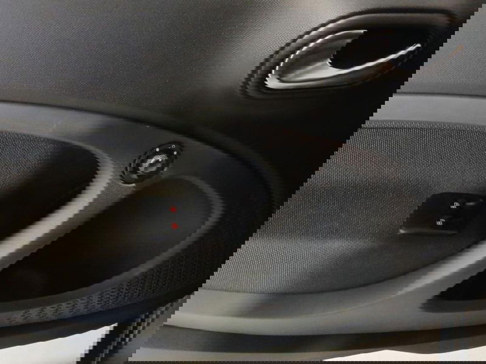 smart Fortwo usata a Genova (12)