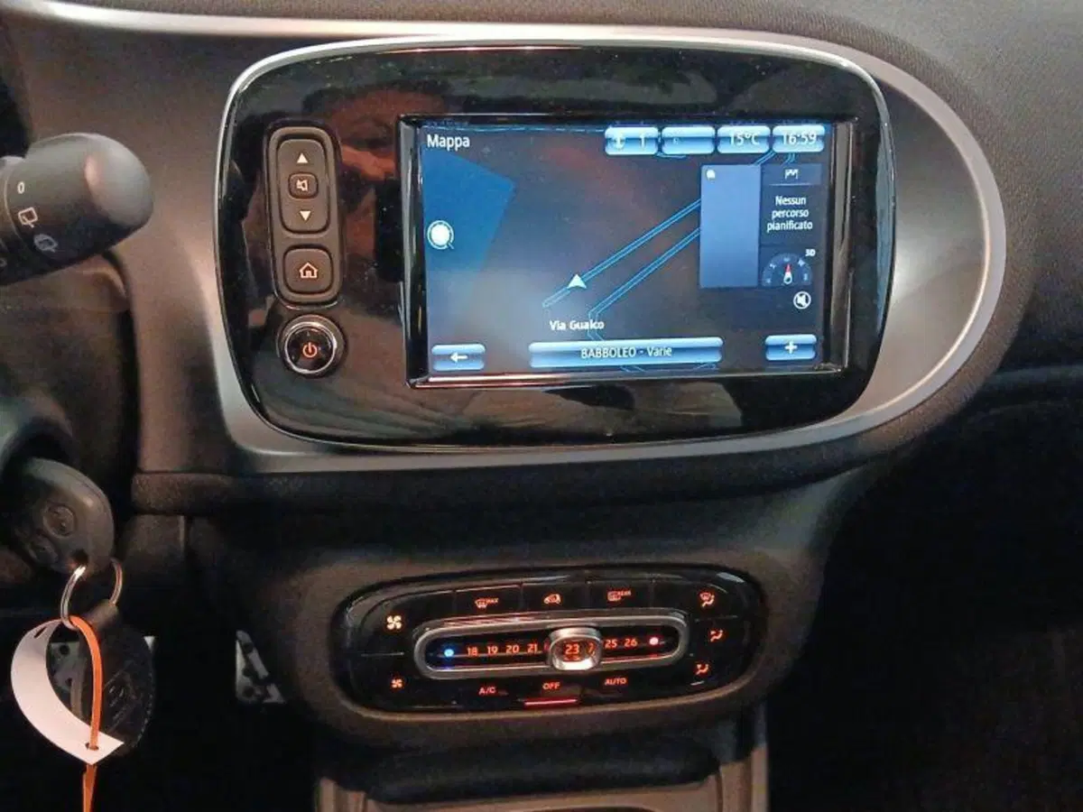 smart Fortwo usata a Genova (15)