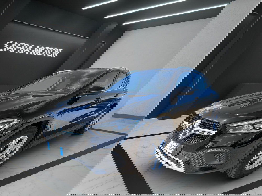 Mercedes-Benz GLA SUV usata a Cosenza