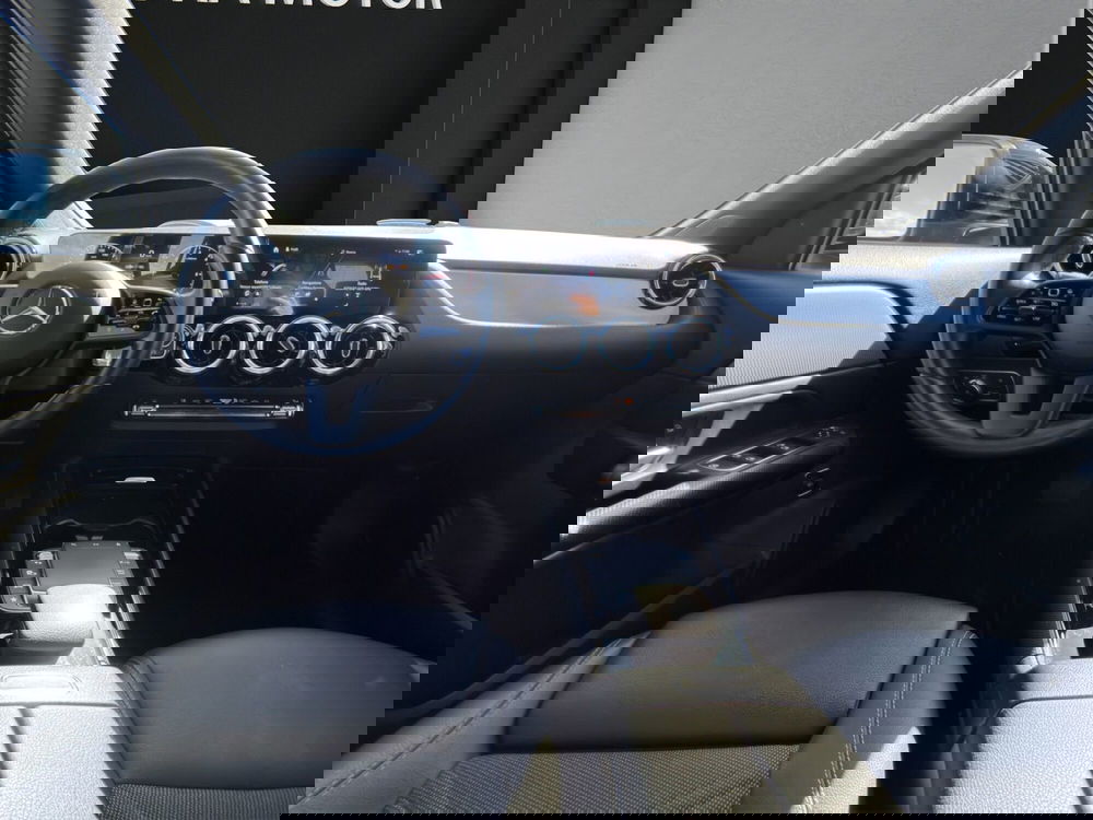 Mercedes-Benz GLA SUV usata a Cosenza (14)