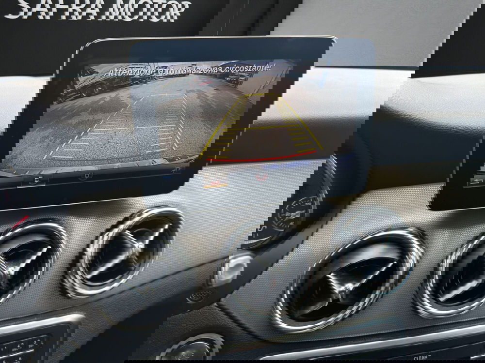 Mercedes-Benz GLA SUV usata a Cosenza (16)