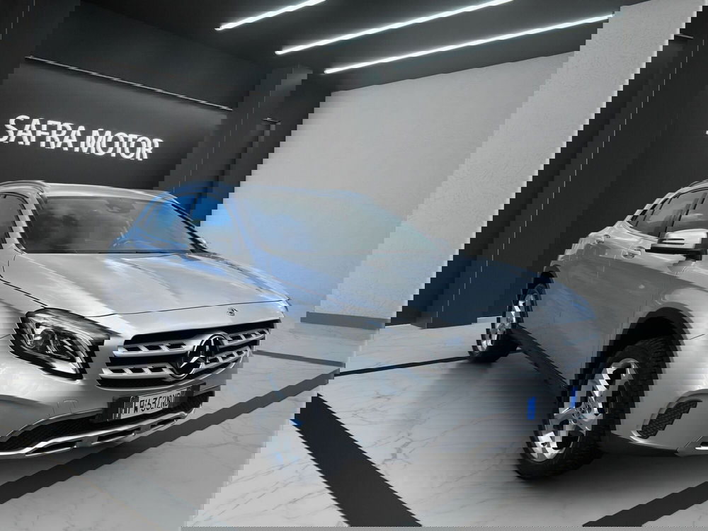 Mercedes-Benz GLA SUV usata a Cosenza (8)