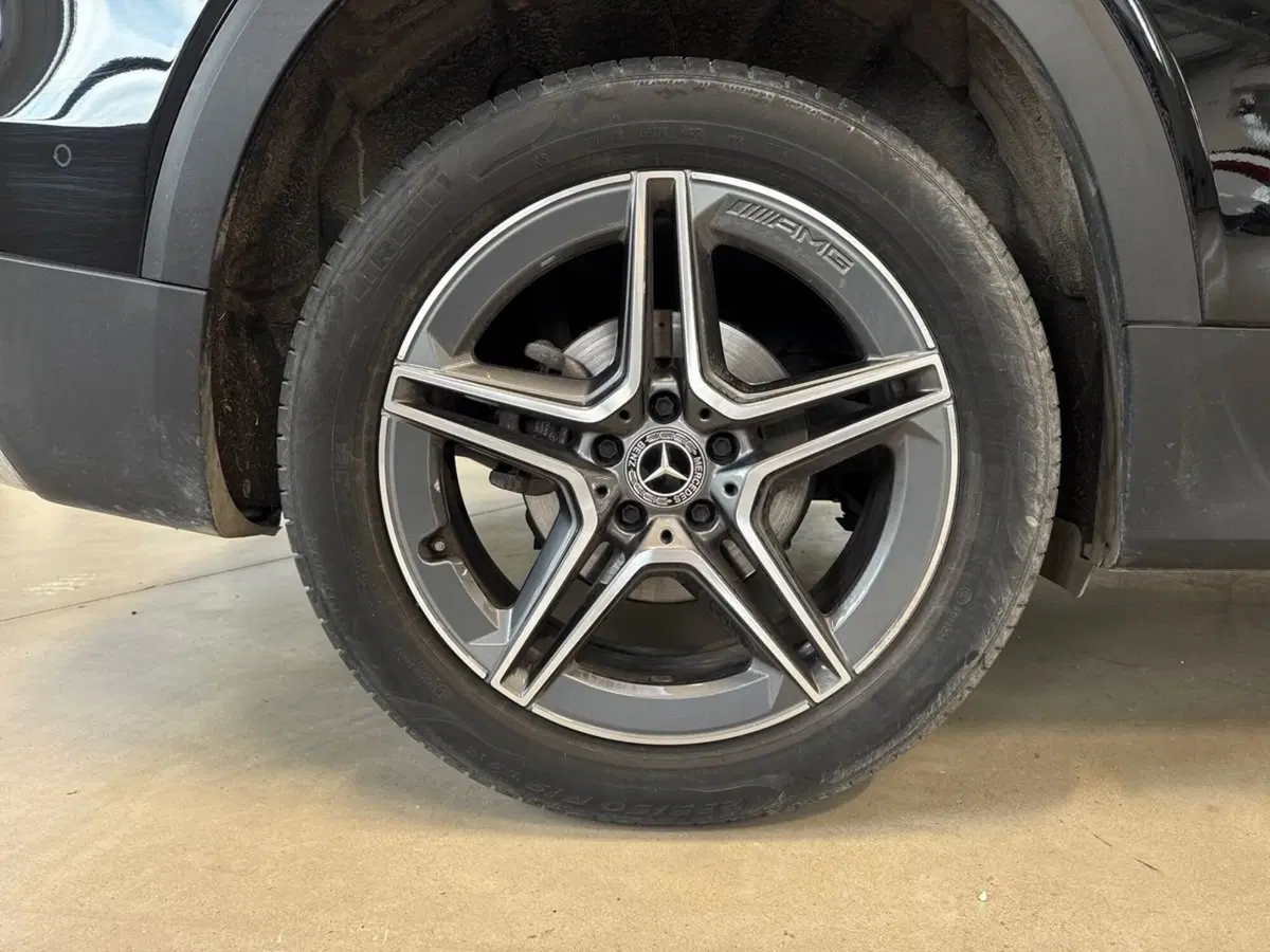 Mercedes-Benz GLB usata a Rimini (8)