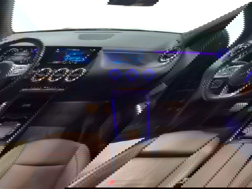 Mercedes-Benz GLA SUV usata a Rimini (10)