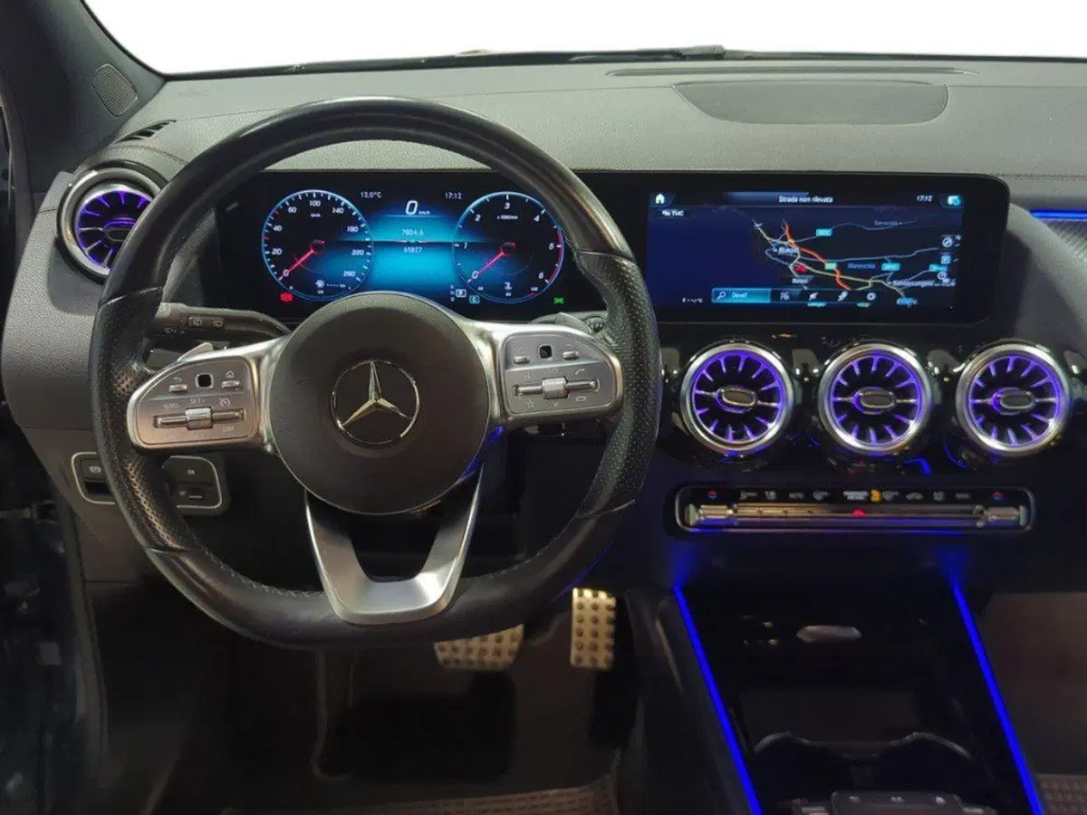 Mercedes-Benz GLA SUV usata a Rimini (11)