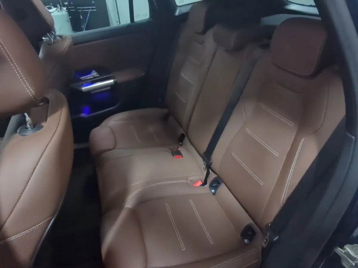 Mercedes-Benz GLA SUV usata a Rimini (13)