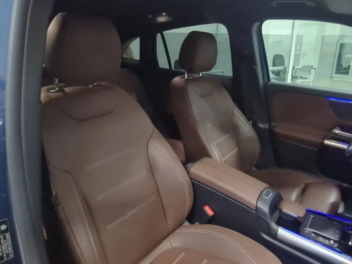 Mercedes-Benz GLA SUV usata a Rimini (14)