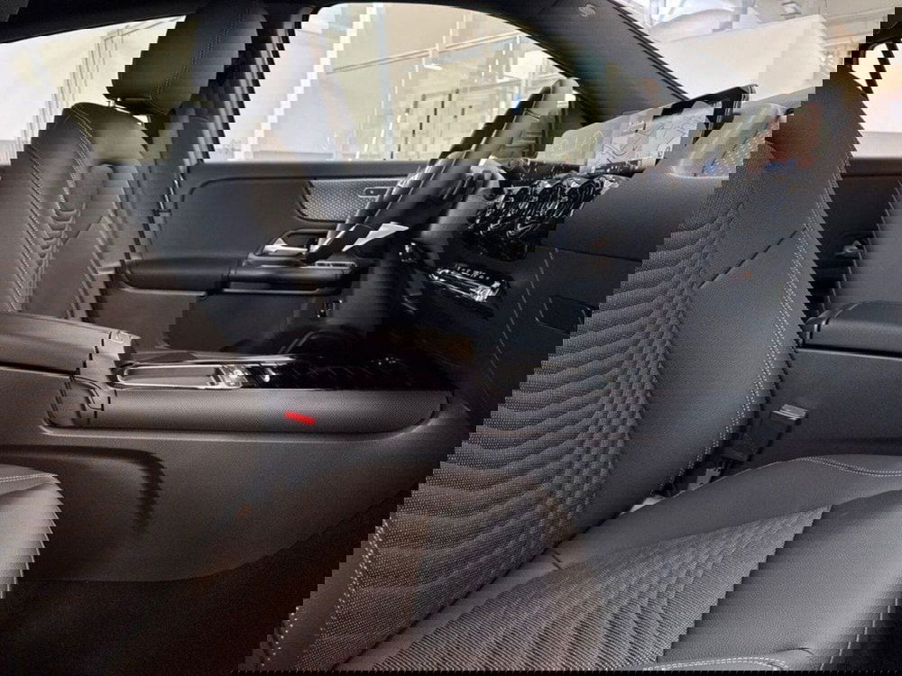 Mercedes-Benz GLA SUV nuova a Rimini (14)