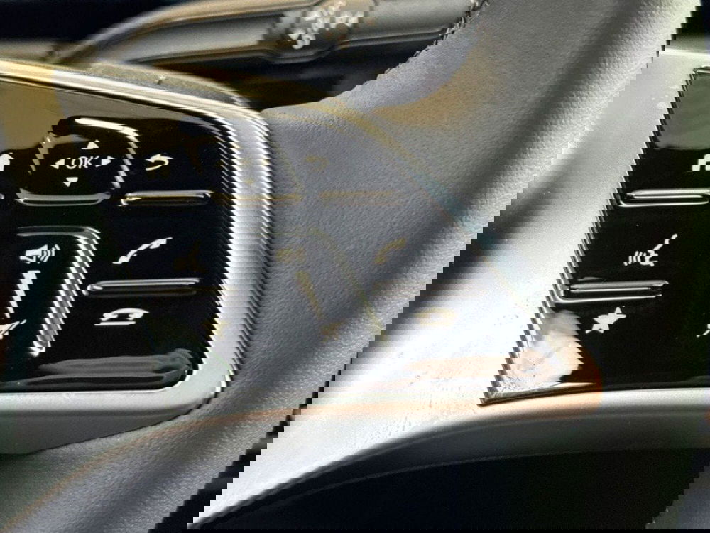 Mercedes-Benz GLA SUV nuova a Rimini (20)