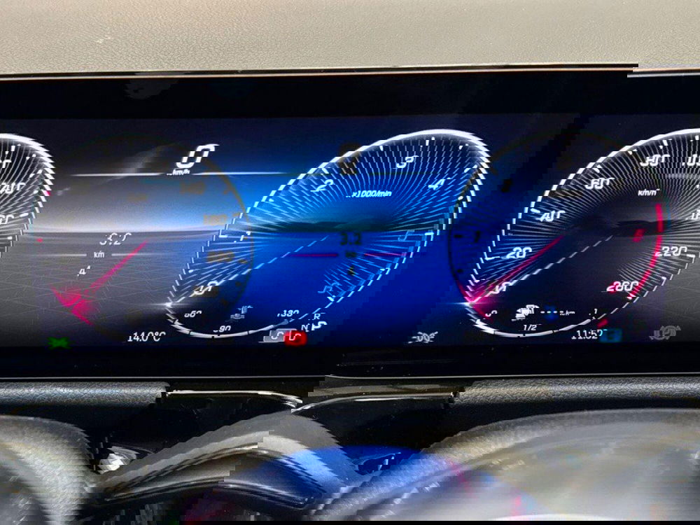 Mercedes-Benz GLA SUV nuova a Rimini (9)