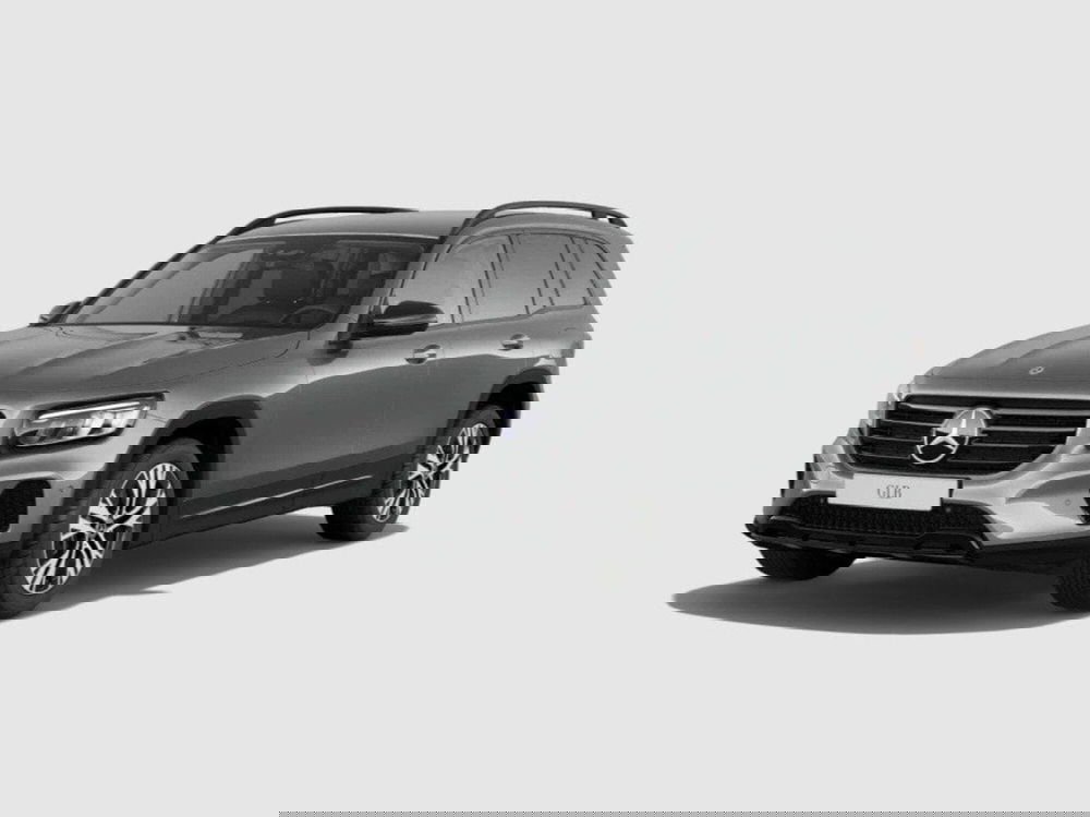 Mercedes-Benz GLB nuova a Ancona