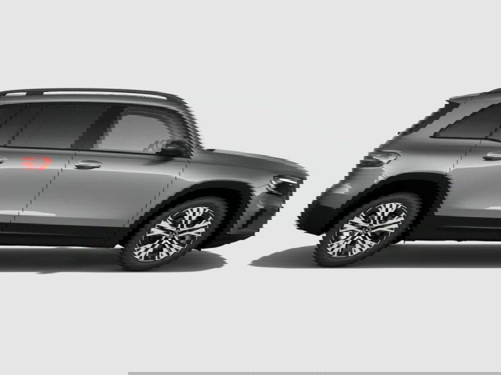 Mercedes-Benz GLB nuova a Ancona (6)