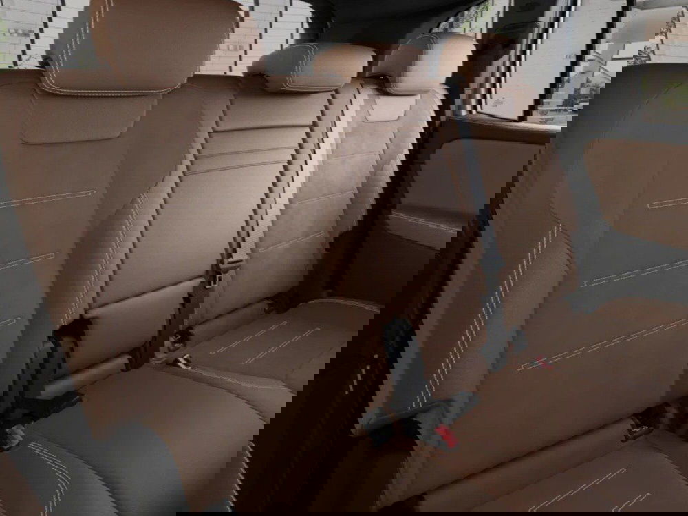 Mercedes-Benz GLB nuova a Ancona (11)